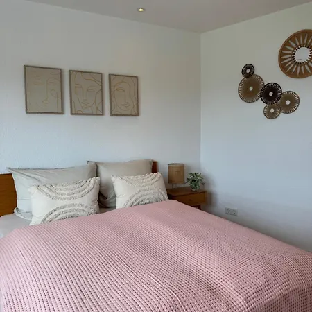 Cozy Wolke Apartment